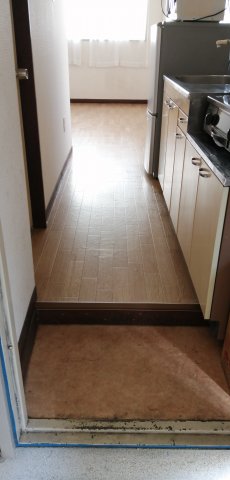 玄関　2020年2月撮影※現況を優先いたします。