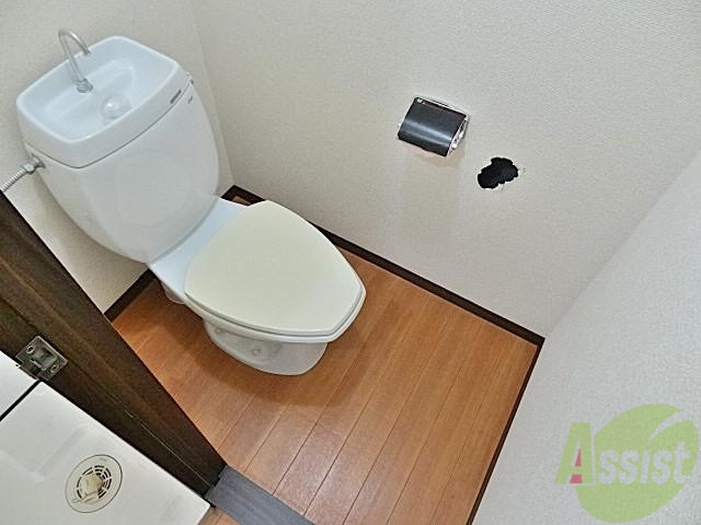 【豊中市栗ケ丘町のアパートのトイレ】