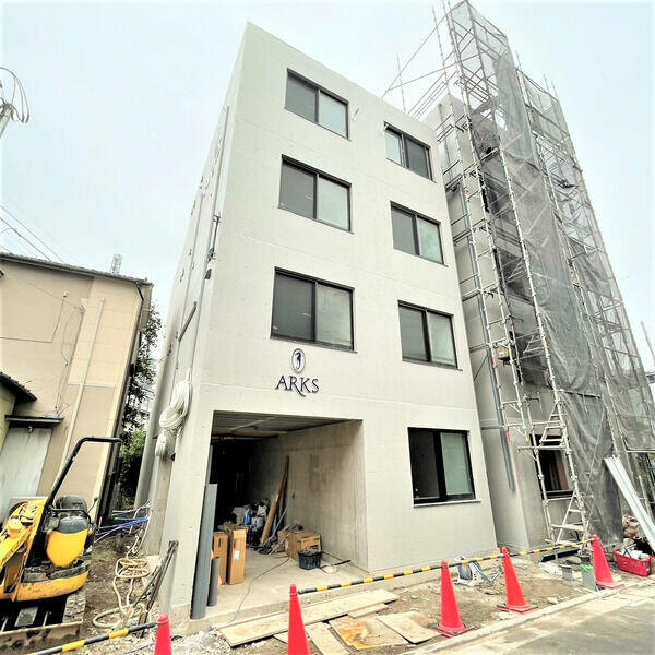 【（仮称）荒川区荒川５丁目計画の建物外観】