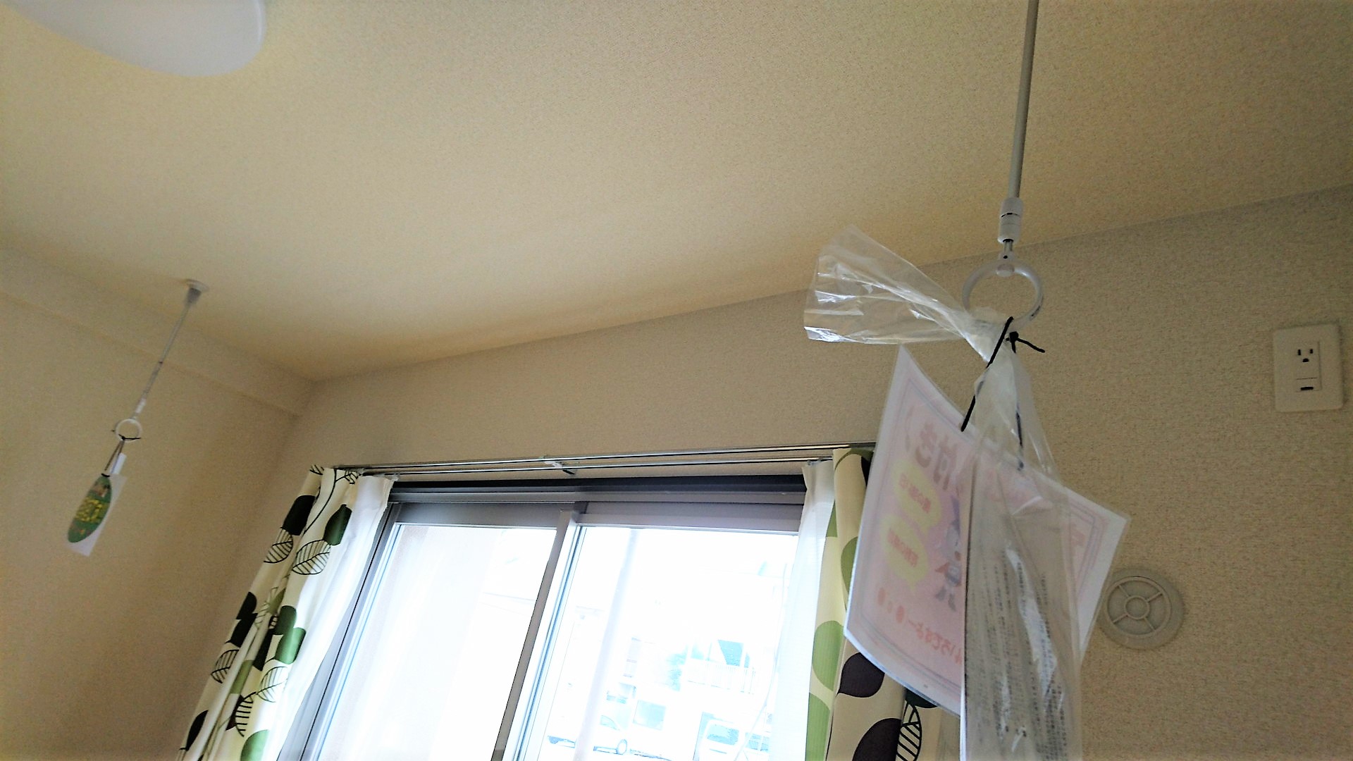その他　雨の日に大活躍！室内物干し機です！