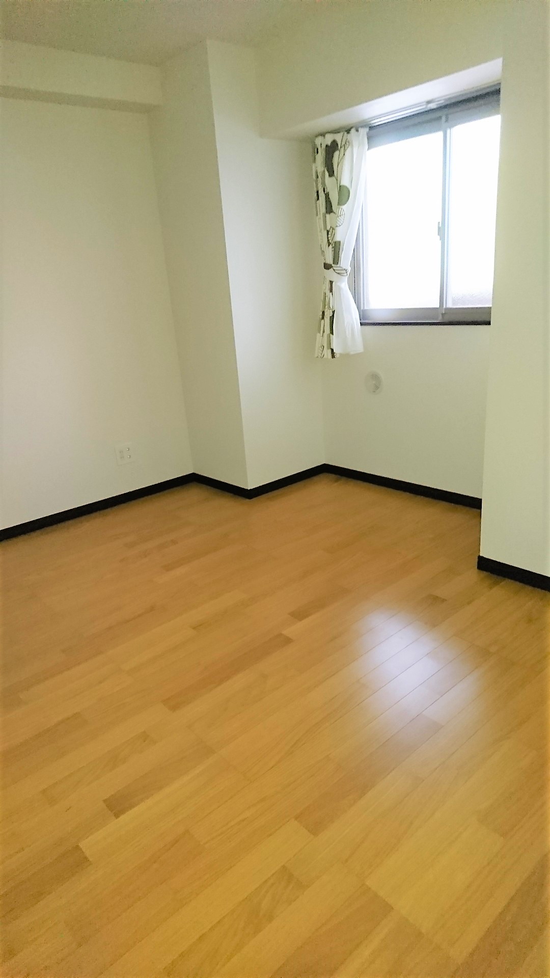 その他部屋・スペース　5帖の洋室です！
