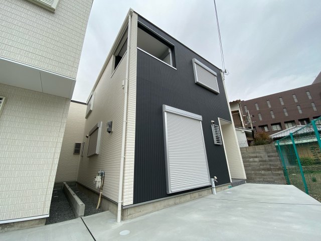 笠屋町戸建B棟の建物外観