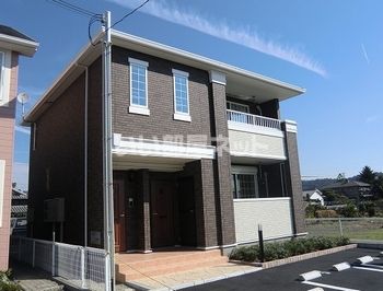 姫路市継のアパートの建物外観