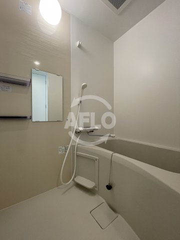 バス・シャワールーム　ファーストフィオーレ九条III　風呂