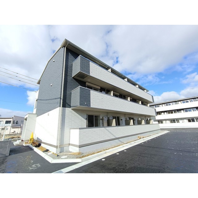 建物外観　※建築中