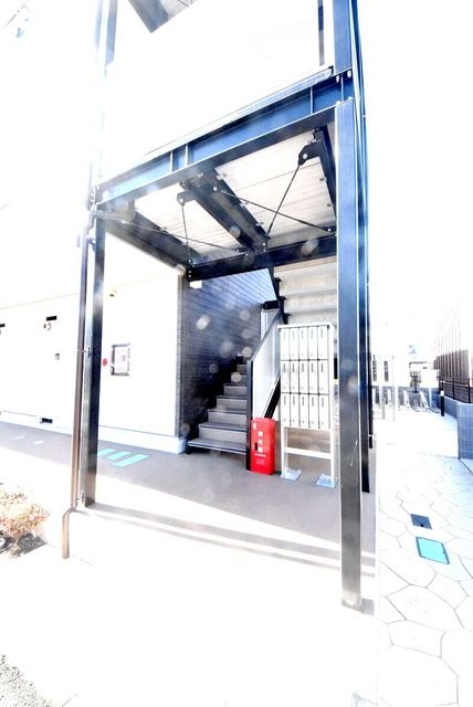 エントランス　エントランス