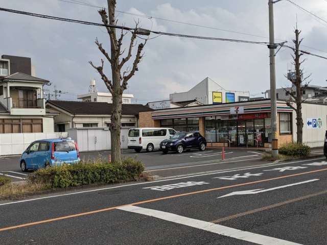 コンビニ　セブンイレブン鹿児島上塩屋店（コンビニ）まで284m
