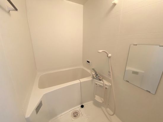 バス・シャワールーム　お風呂で日々の疲れを落としましょう