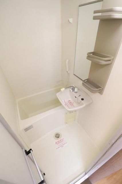 バス・シャワールーム　バスルーム