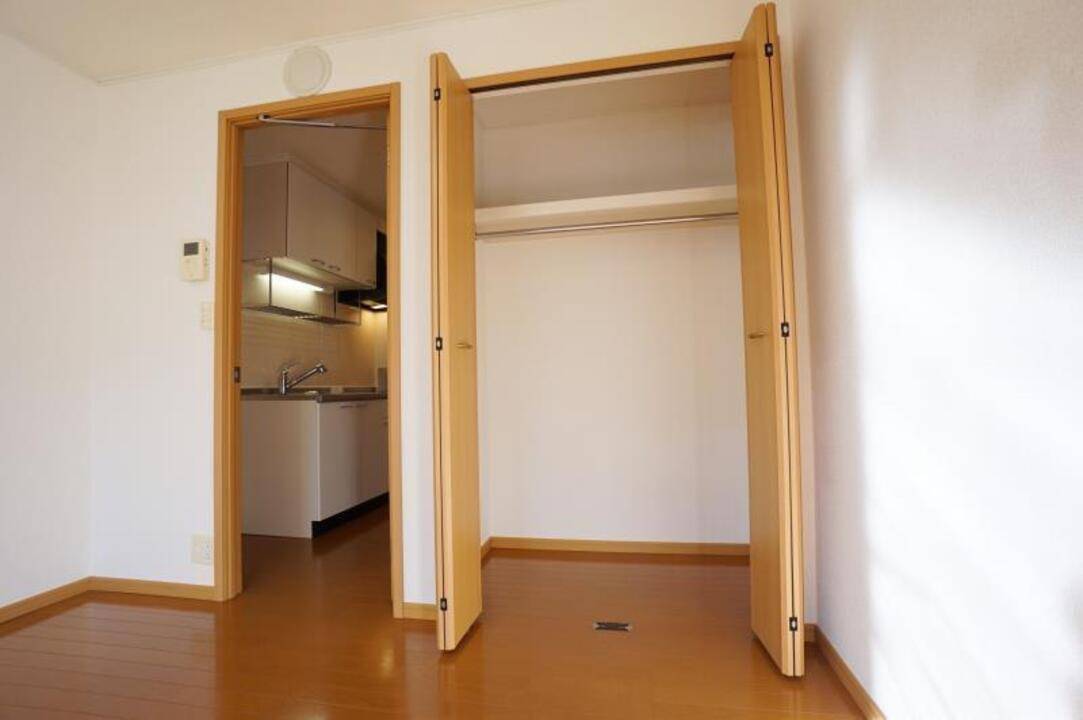 収納　クローゼット