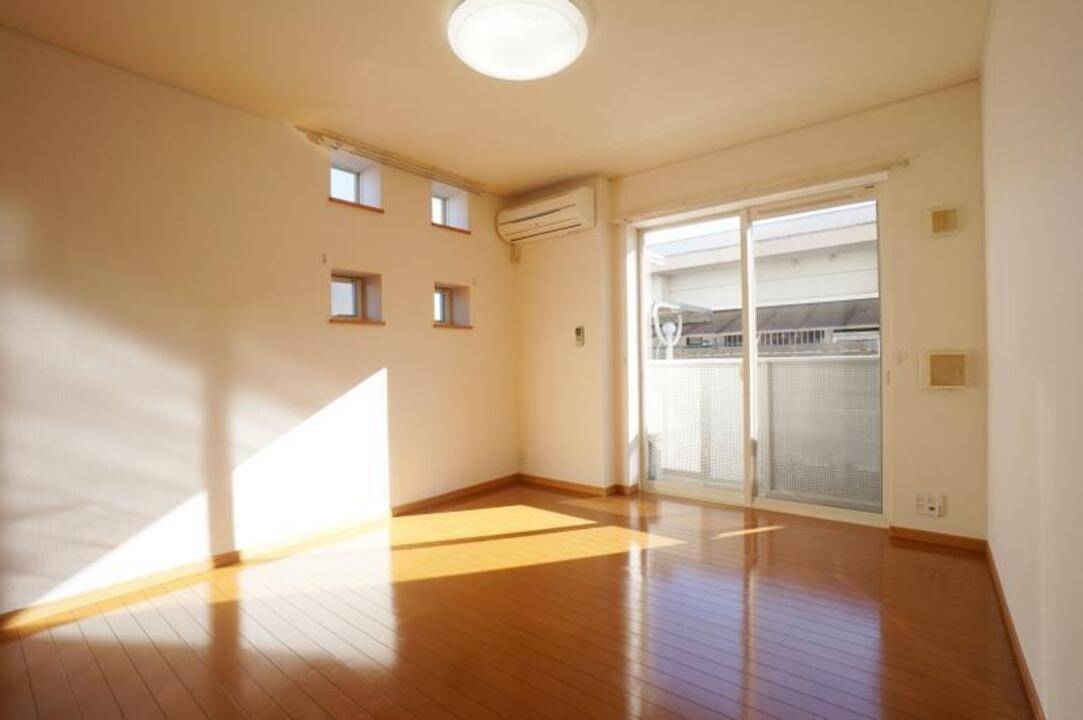 居室・リビング　リビング