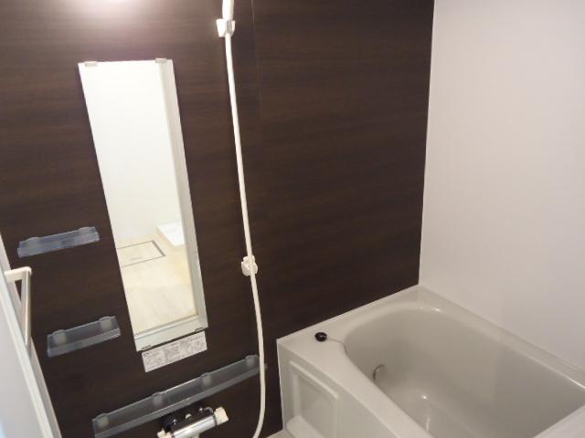 バス・シャワールーム　バス（イメージ）