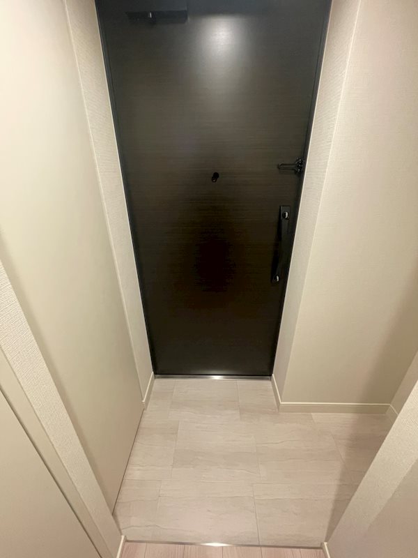 玄関　※参考写真