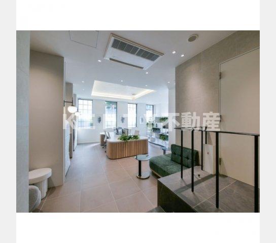 エントランス　清潔なエントランスです