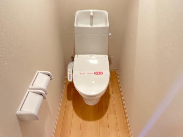 トイレ　シャワー付トイレ（イメージ）