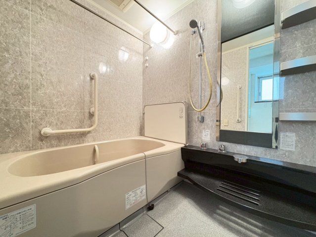 バス・シャワールーム　浴室