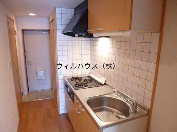 キッチン　収納もあって便利！