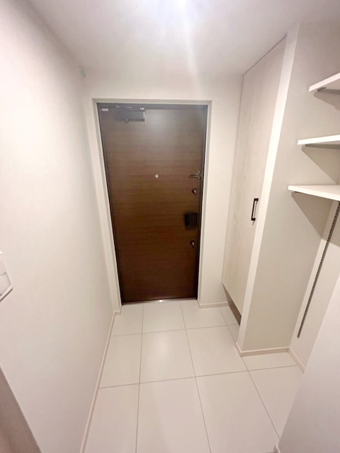 玄関　豊島区長崎6丁目　マリオン千川