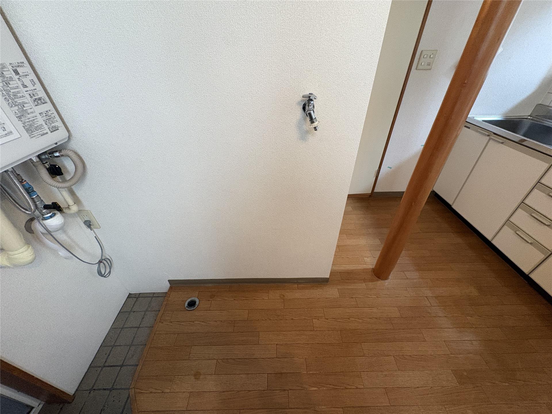 その他設備　洗濯機置場