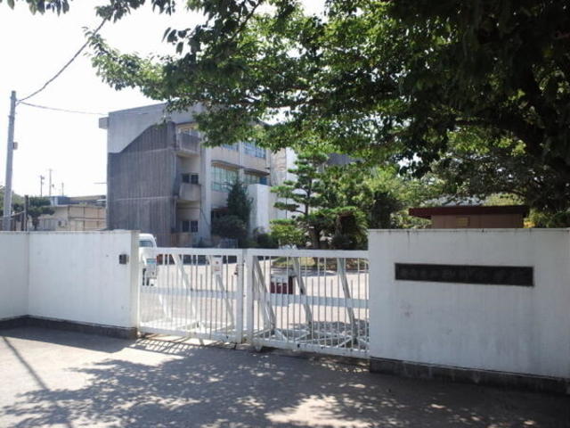 小学校　泉南市立砂川小学校（小学校）まで2496m