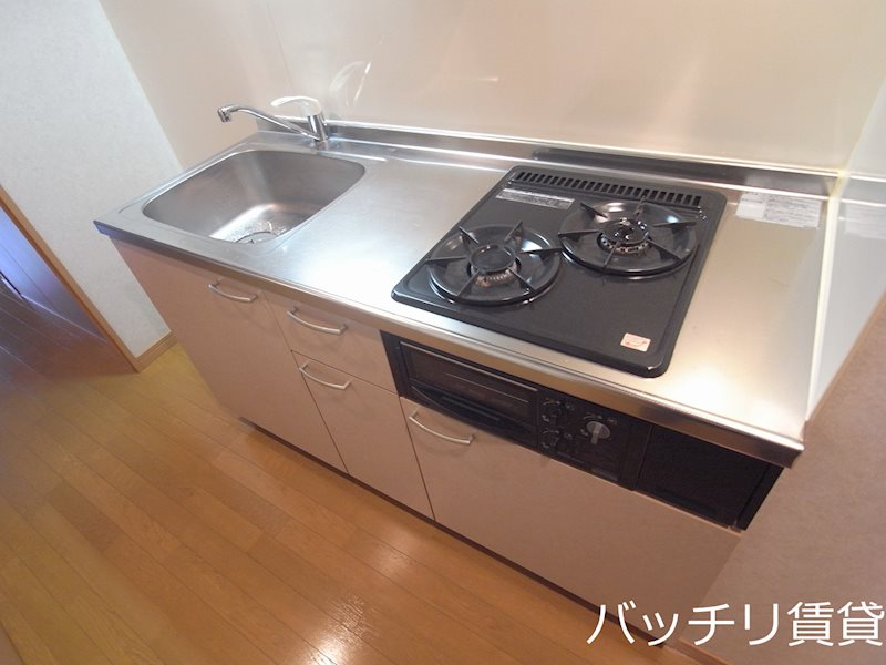 キッチン　別号室の写真のため現状優先