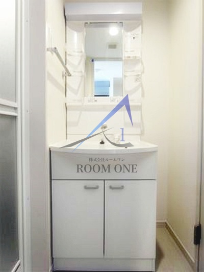 洗面設備　洗面台です。