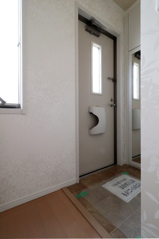 玄関　図面と現状に相違がある場合には現状を優先