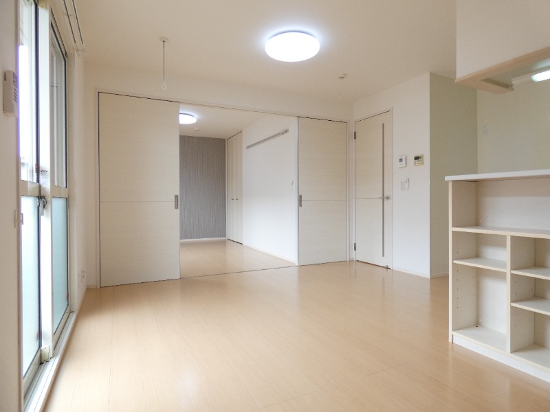 居室・リビング　図面と現状に相違がある場合には現状を優先