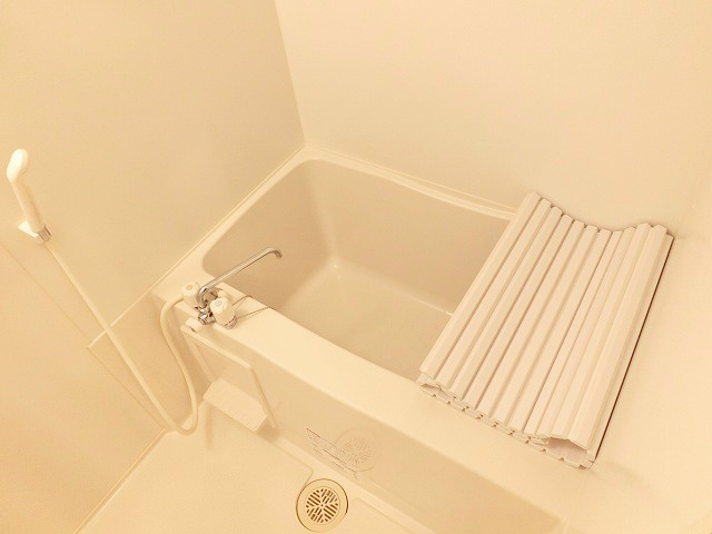 バス・シャワールーム　バス・トイレ別