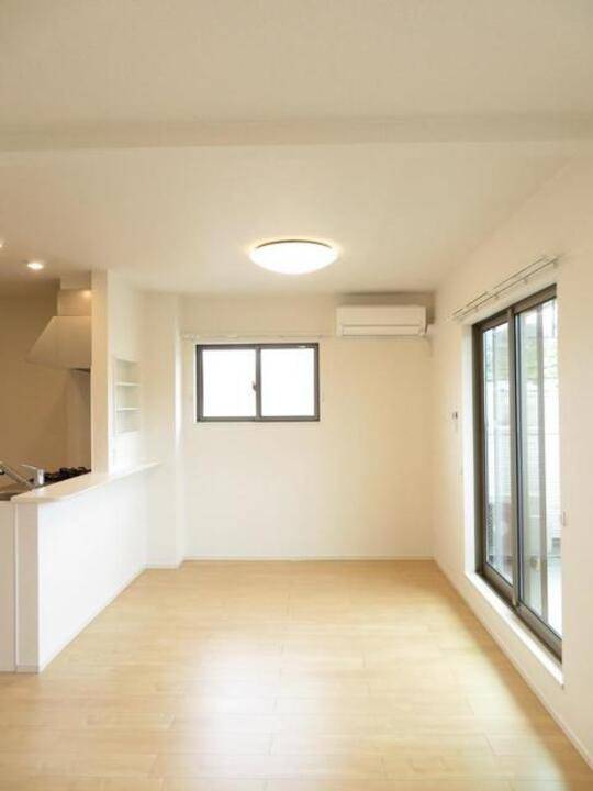 居室・リビング　リビング