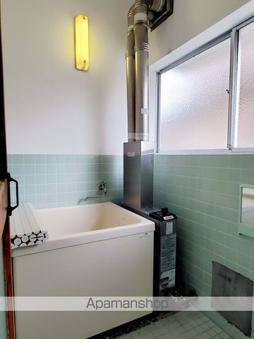 阿部睦町貸家の風呂写真