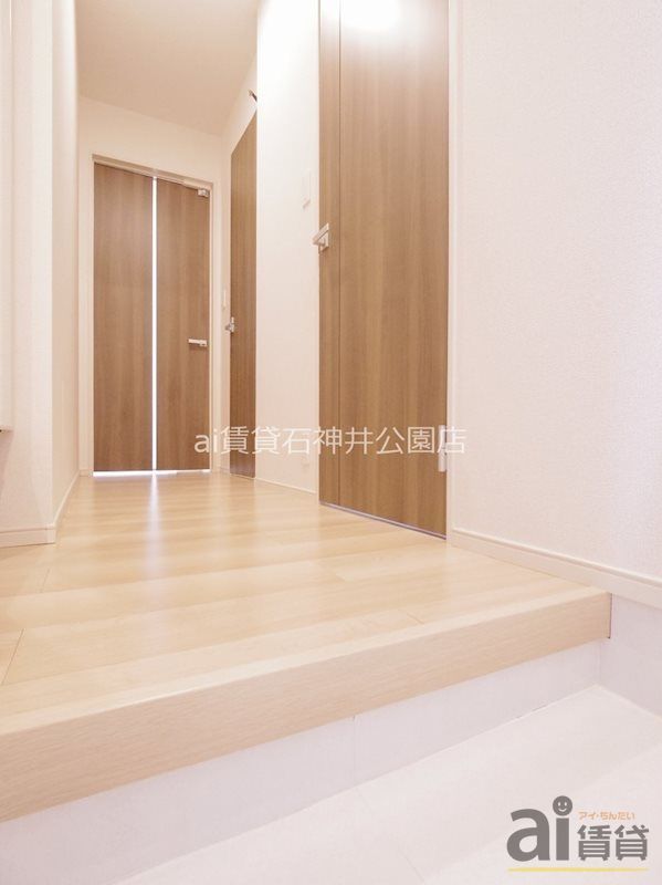 玄関　※同仕様写真です