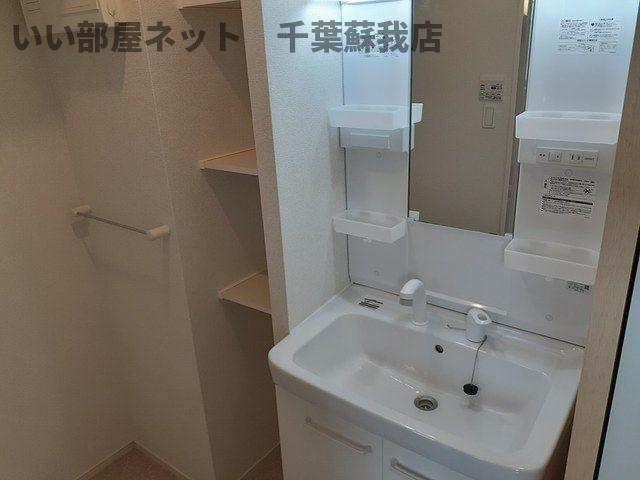 洗面設備　広い洗面スペース