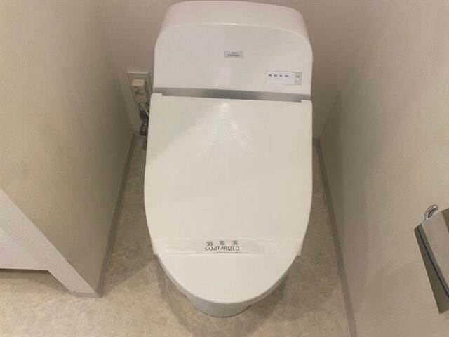 トイレ　トイレ