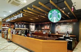 飲食店　スターバックスコーヒー（飲食店）まで440m