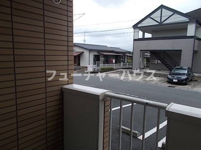 バルコニー　広々としたバルコニーです