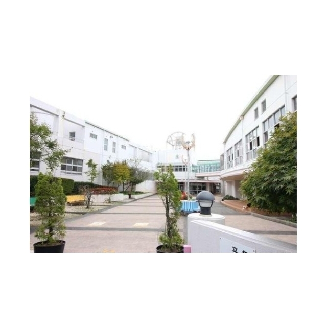 小学校　静岡市立東源台小学校（小学校）まで750m