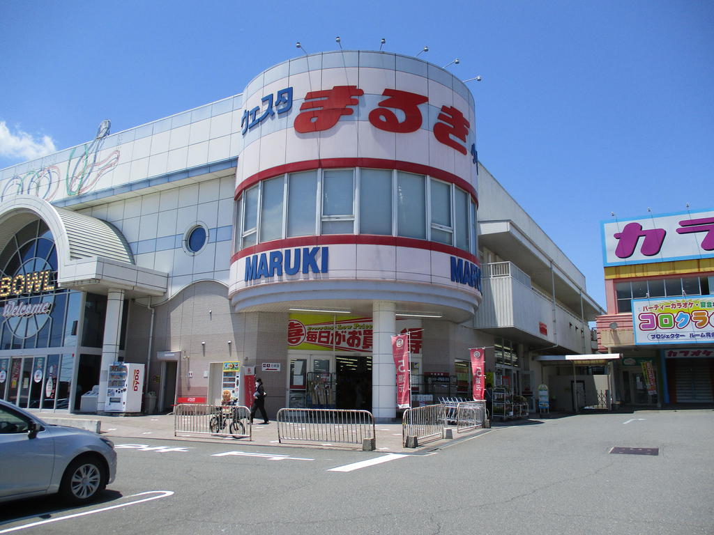リバーロイヤルの周辺写真