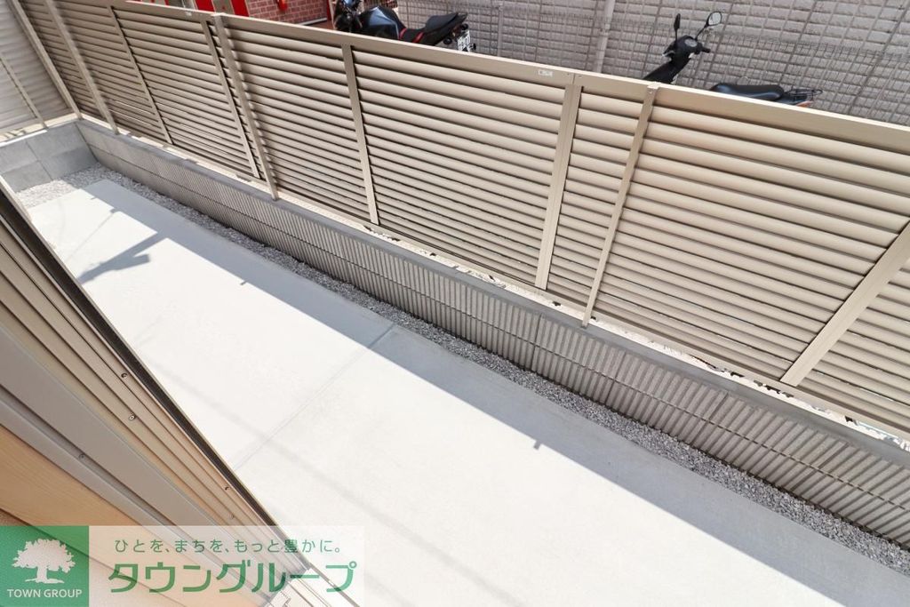 バルコニー　庭
