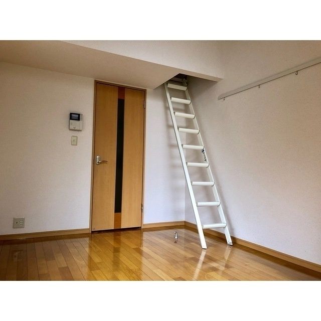 居室・リビング　収納
