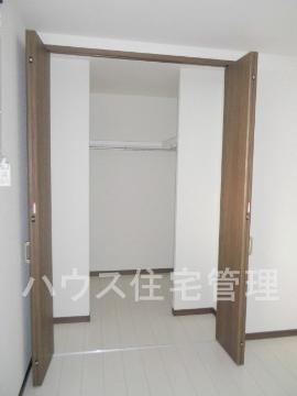 収納　クローゼット