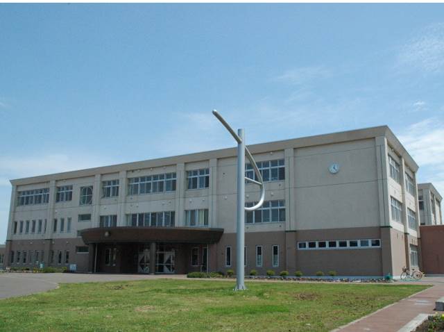 小学校　石狩市立緑苑台小学校（小学校）まで1385m