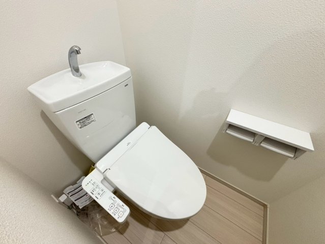 トイレ　詳細は、RISUMO江坂本店までお問合せください♪