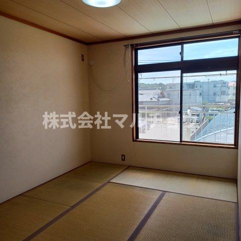 居室・リビング　きれいな和室です