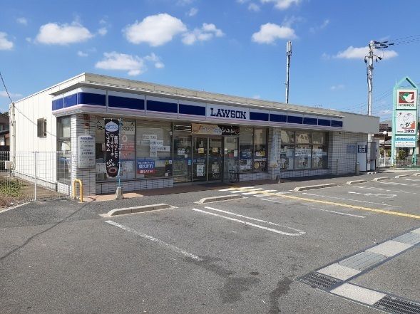 コンビニ　ローソン 宇治木幡平尾店（コンビニ）まで1000m