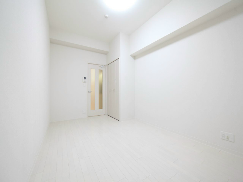 その他部屋・スペース　洋室8.3帖　クローゼット付（収納充実してます）