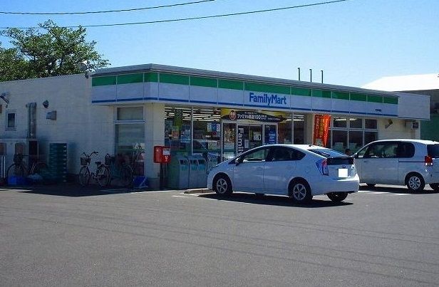 コンビニ　ファミリーマート神園店（コンビニ）まで380m