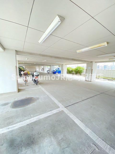 駐車場　駐車スペースもあります