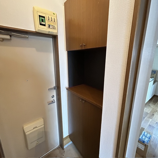 東谷ハイツの玄関写真