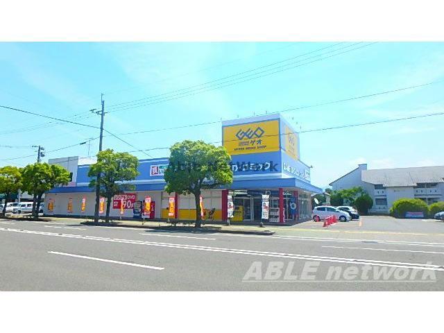 レンタルビデオ　ゲオ八代松江店（レンタルビデオ）まで151m